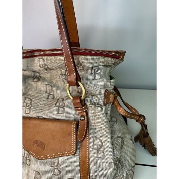 Dooney Bourke The Smith Bag Black Beige DB Logo Florentine Leather Large Tote - Picture 7 of 12